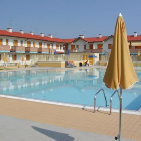Residence Sole E Mare Appartamenti Rosolina Mare Exterior photo